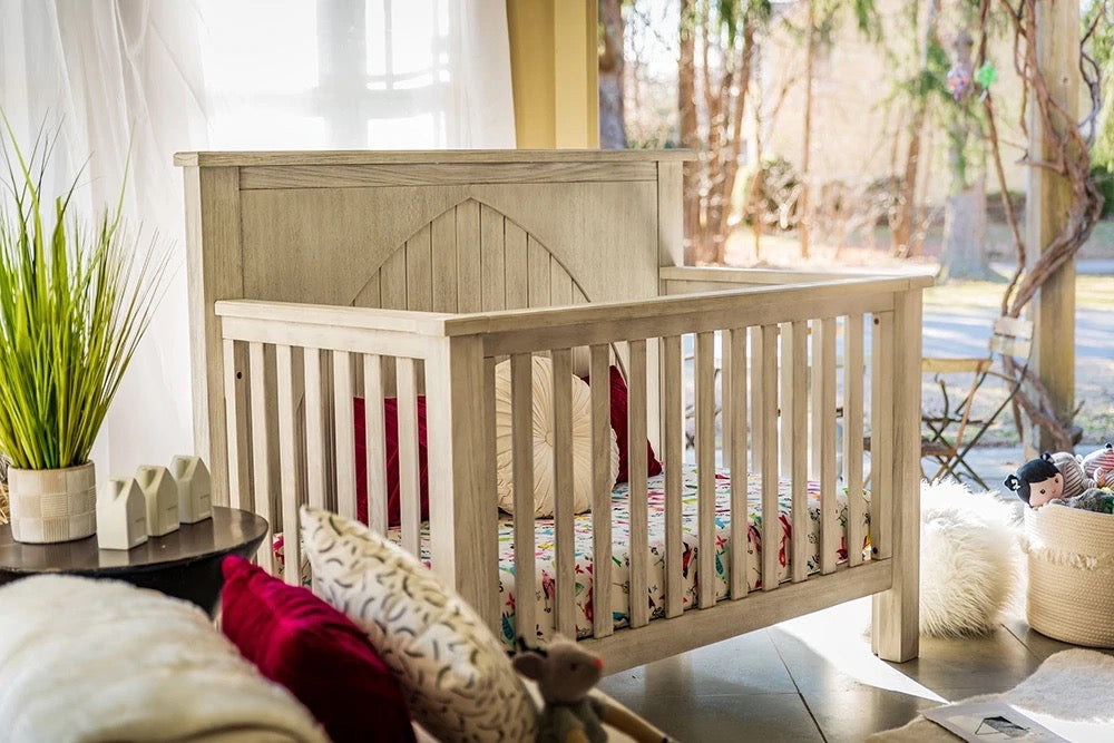 Relic Winchester 4-in-1 Convertible Crib